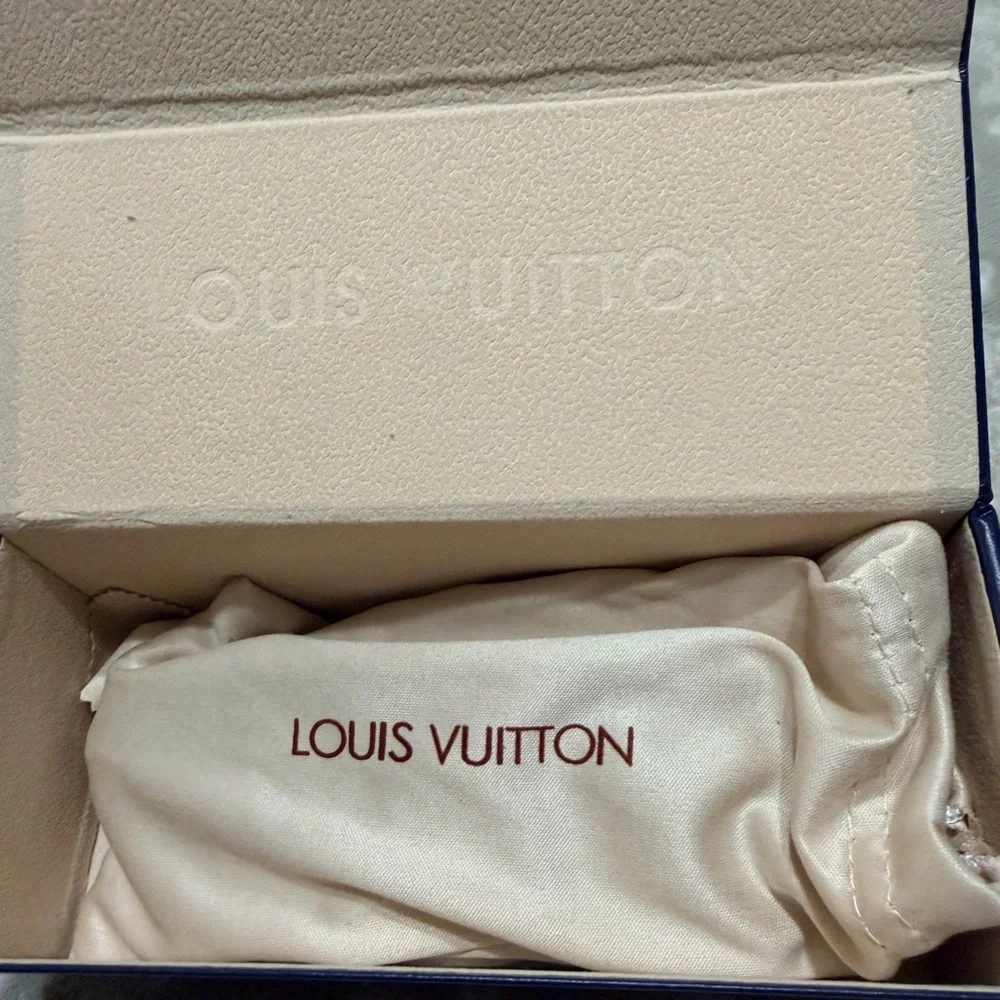 Louis Vuitton Black and Silver Round Metal Sunglasses